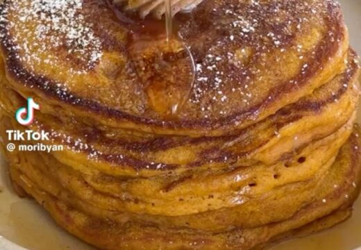 easy pumpkin pancakes recipe