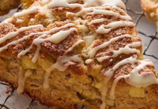 apple scones with maple glaze