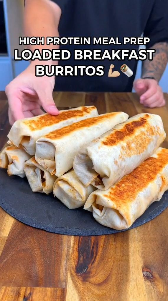 High Protein Breakfast Burritos 🌯