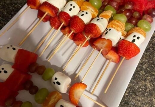 fruit skewers with marshmallow faces