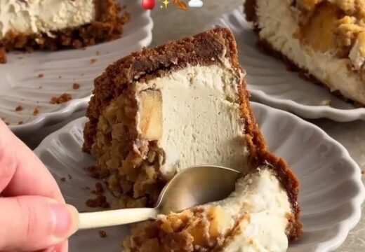 apple crumble cheesecake recipe