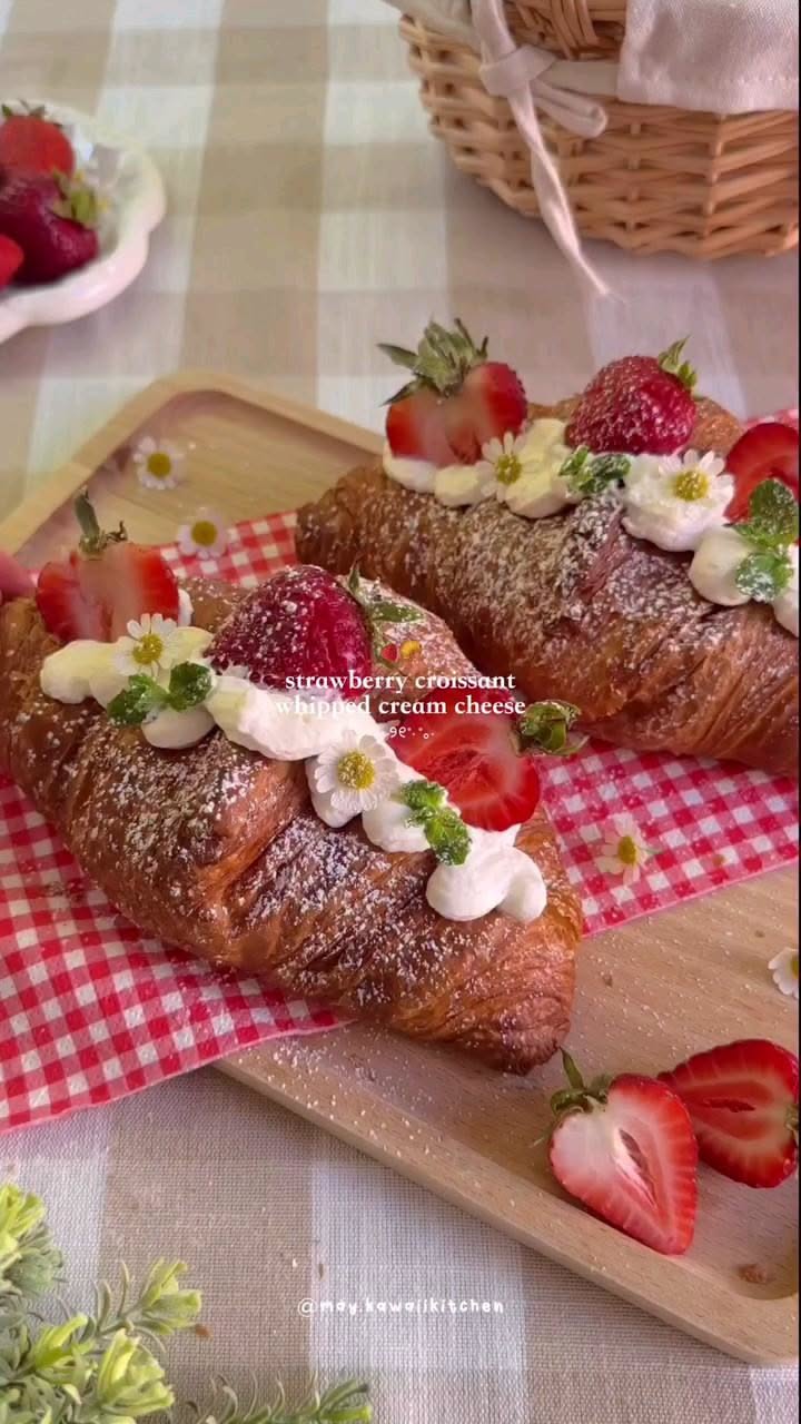 Strawberries and Cream Toast