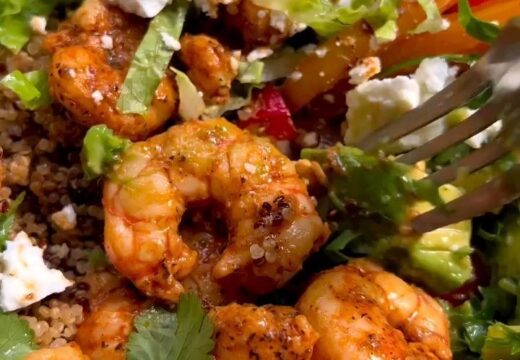 spiced prawn quinoa bowl recipe