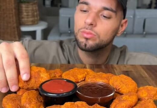 easy low-calorie spicy chicken nuggets
