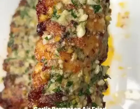 air fried garlic parm chicken skewers