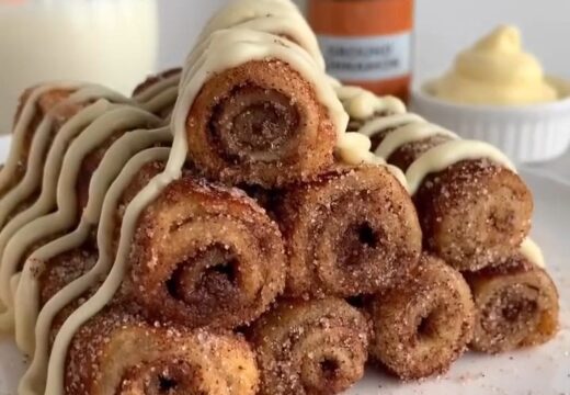 cinnamon roll french toast rolls