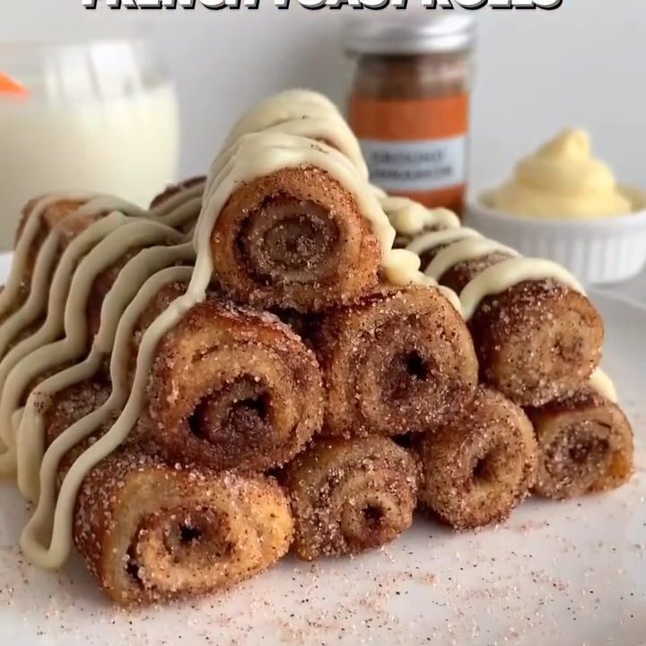 cinnamon roll french toast rolls