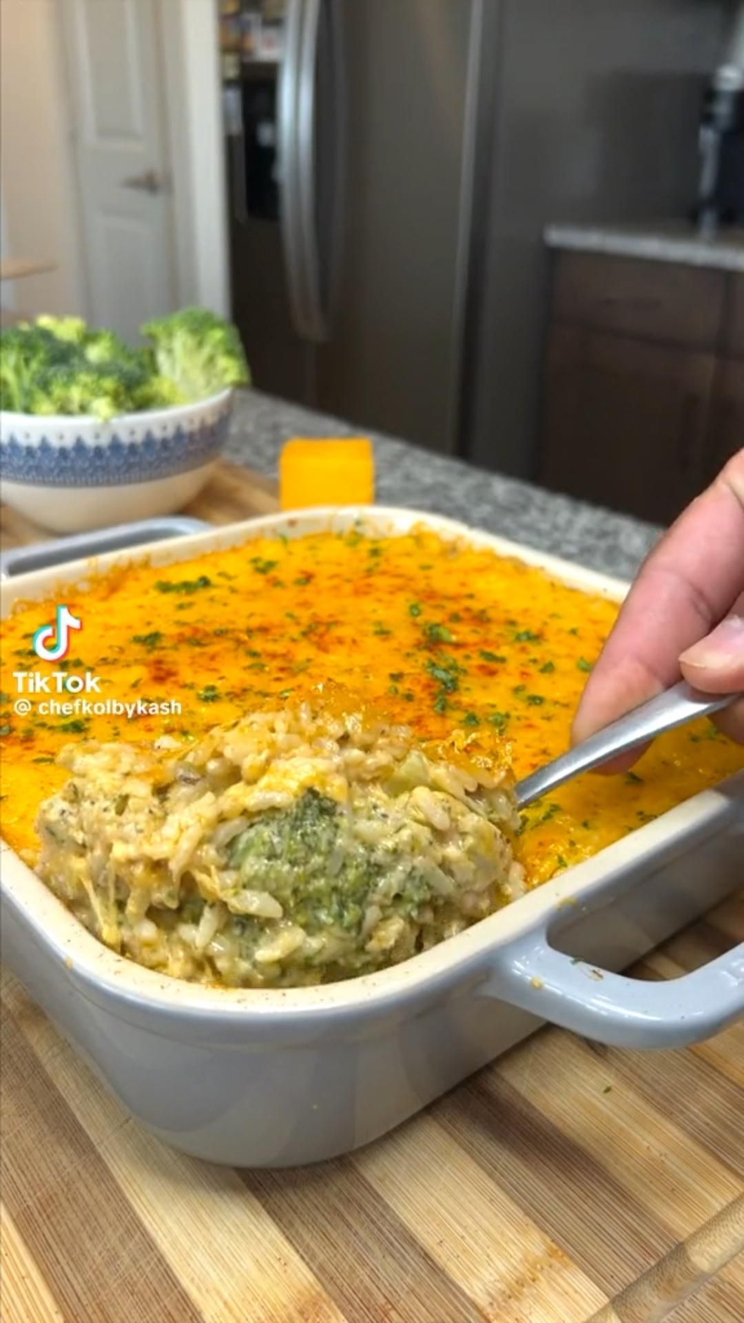 Cheesy Chicken, Broccoli & Rice Casserole