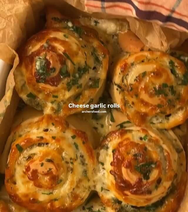 buttery cheese garlic rolls recipe