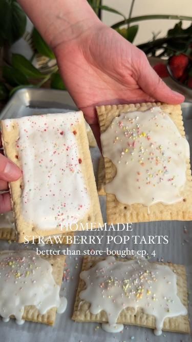 homemade strawberry pop tarts