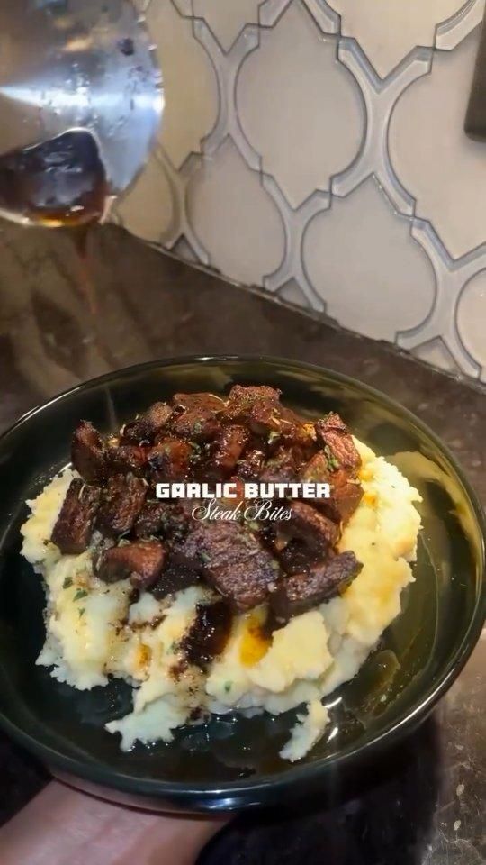 Garlic Butter Steak Bites