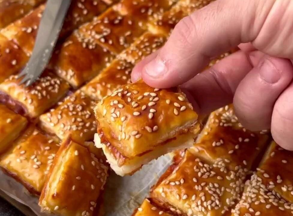 ham and cheese puff pastry rolls