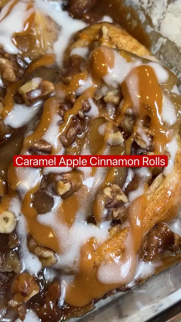 Easy Caramel Apple Cinnamon Rolls – Weekend Treat