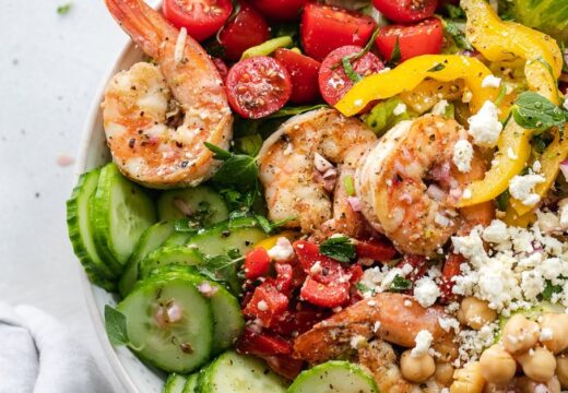 mediterranean chopped salad with shrimp