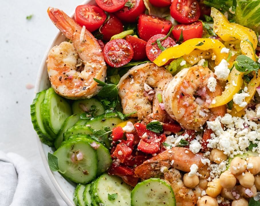 mediterranean chopped salad with shrimp