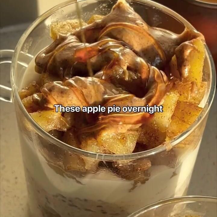 apple pie overnight oats
