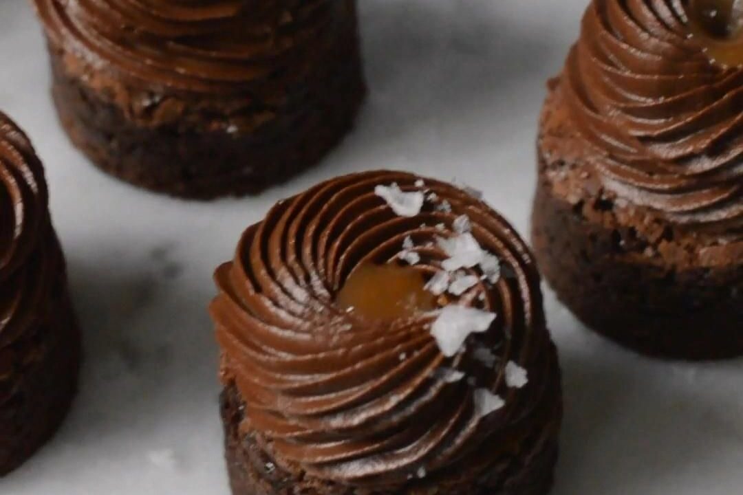 salted caramel brownie bites