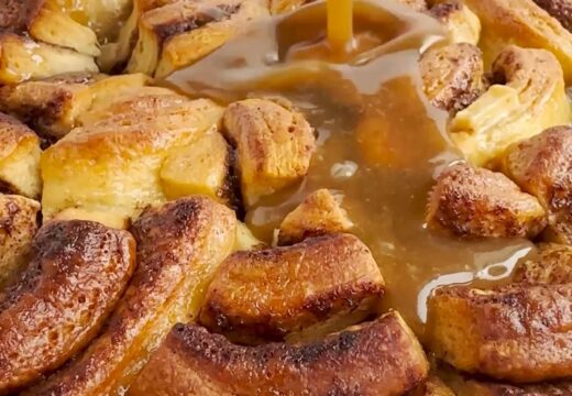 caramel apple cinnamon rolls